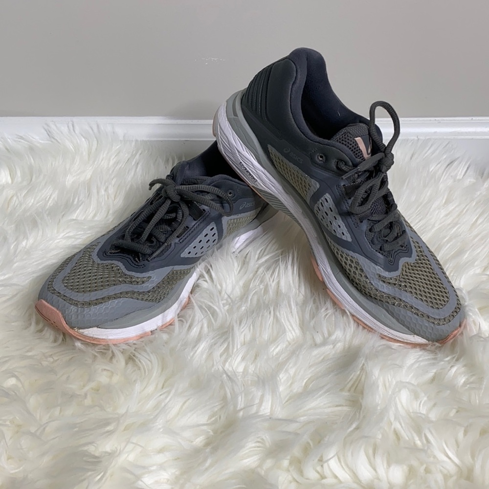 ASICS GT 2000 running shoes 🏃🏽♀️🏃🏽♀️
